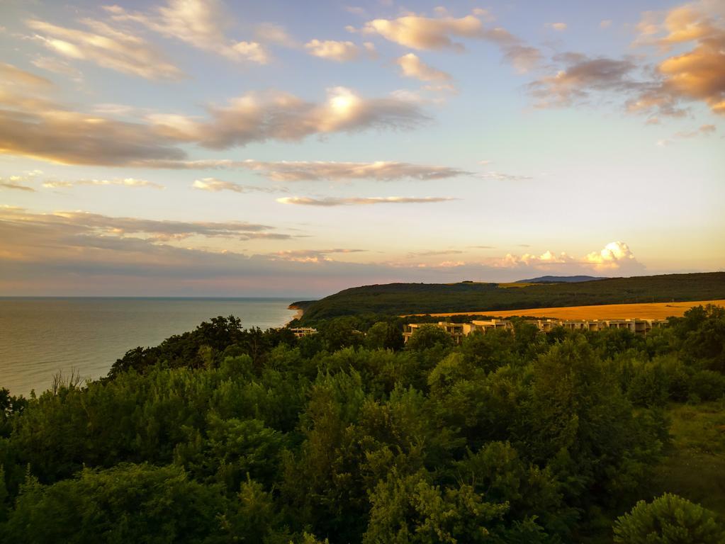 The Cliff Beach Apartments Obzor Exterior photo